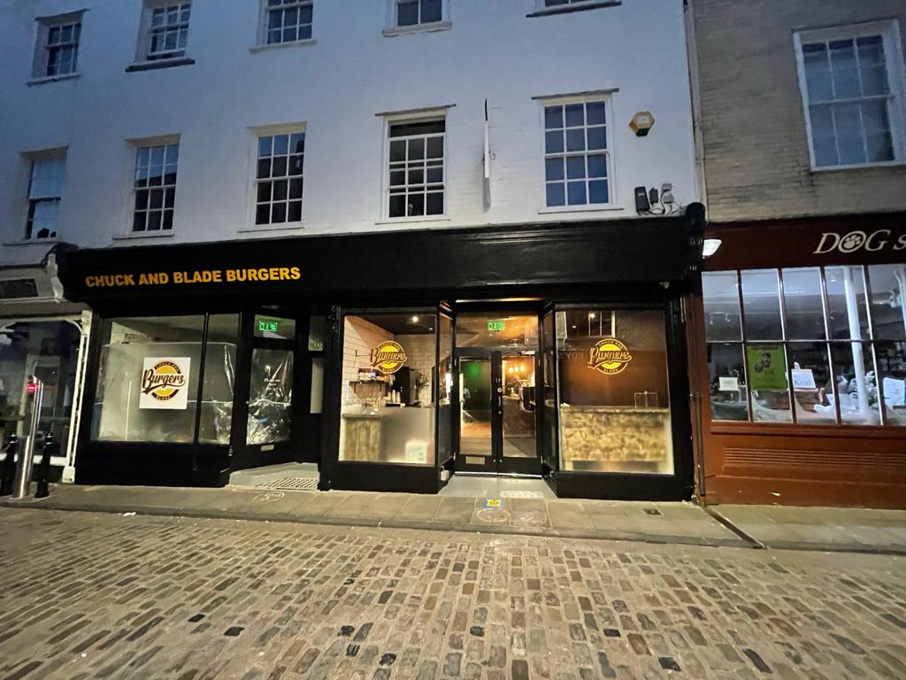 Chuck And Blade Burgers